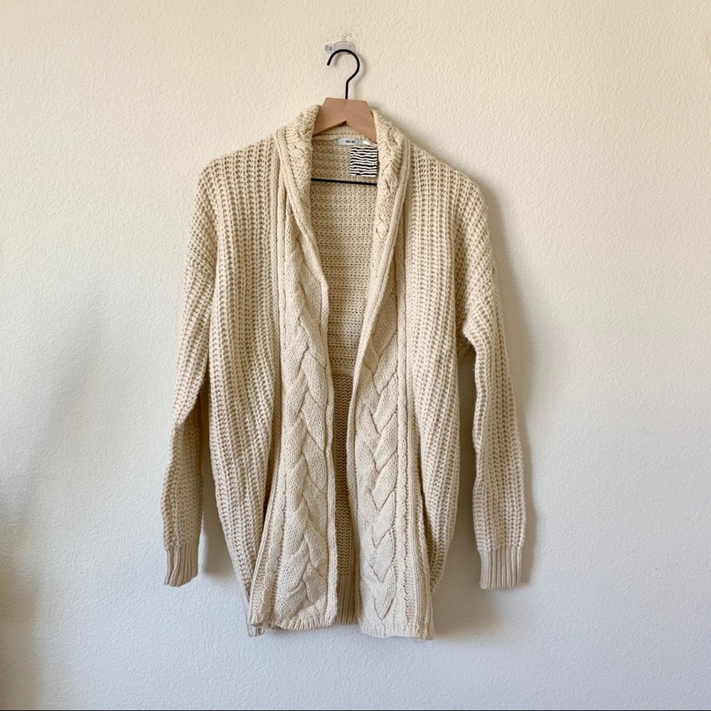 Kimchi Blue Knitted Cardigan